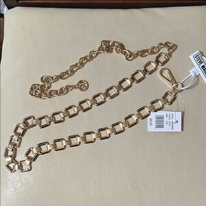 Steve Madden Gold Link Chain Belt